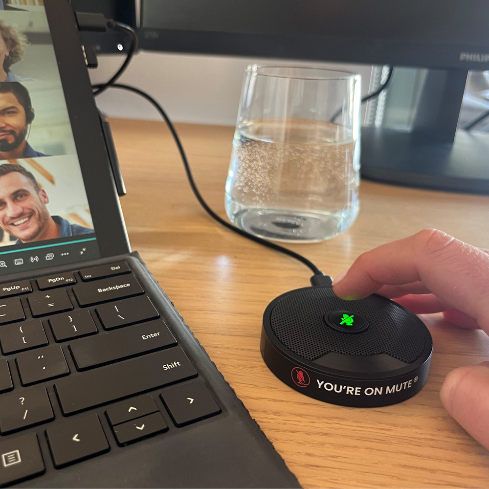 Mic&Mute by You're On Mute  – Compact USB Mute Button Microphone for Online Meetings